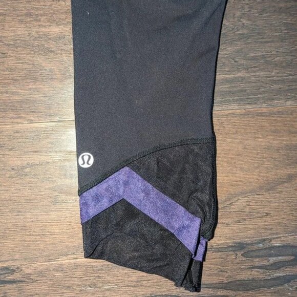 Lululemon Athletica Solid Zig Zag Mesh Crop Cropped Capri Stretch Leggings Pants - Picture 3 of 4